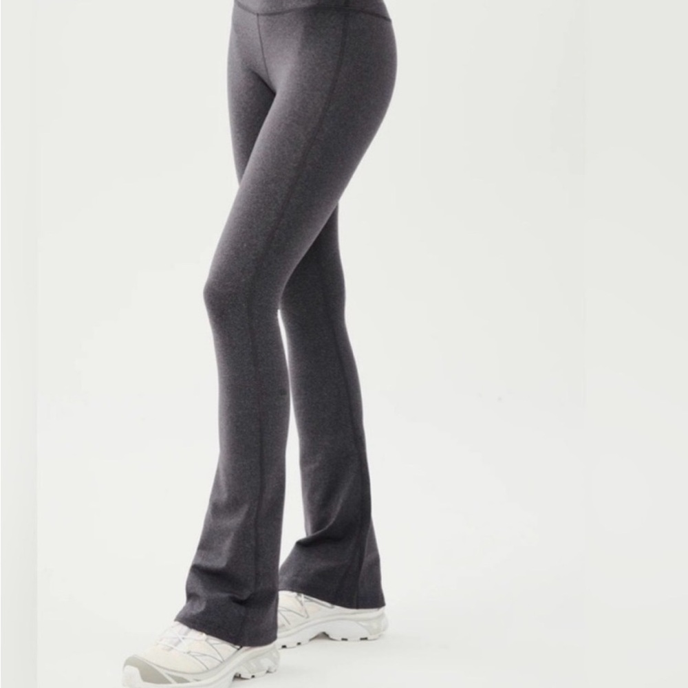 Splits59 Charcoal Flared Leggings